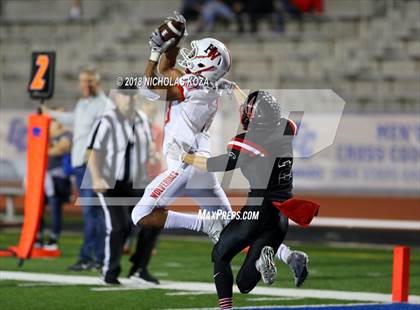 Thumbnail 1 in Harvard-Westlake vs. Palos Verdes (CIF SS Playoffs) photogallery.