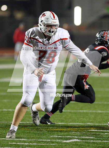Thumbnail 1 in Harvard-Westlake vs. Palos Verdes (CIF SS Playoffs) photogallery.