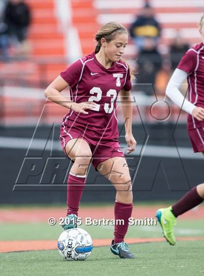 Thumbnail 2 in Wilson vs Tonawanda (Section 6 Class B Final) photogallery.