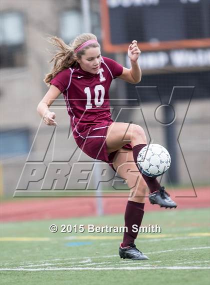 Thumbnail 2 in Wilson vs Tonawanda (Section 6 Class B Final) photogallery.