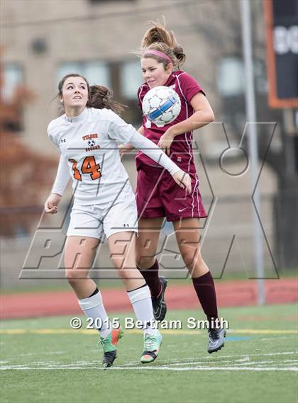 Thumbnail 3 in Wilson vs Tonawanda (Section 6 Class B Final) photogallery.