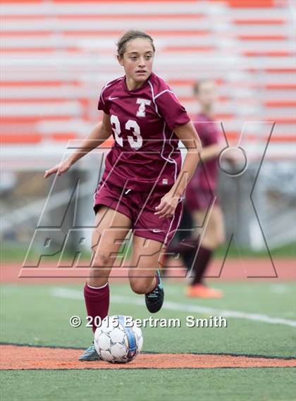 Thumbnail 1 in Wilson vs Tonawanda (Section 6 Class B Final) photogallery.
