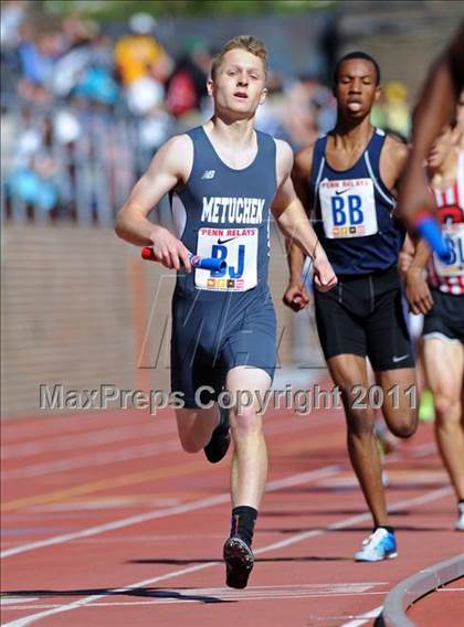 Thumbnail 1 in 117th Penn Relays (Boys Small School 4x800m Event 303) photogallery.