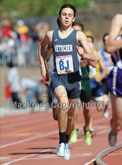Thumbnail 1 in 117th Penn Relays (Boys Small School 4x800m Event 303) photogallery.