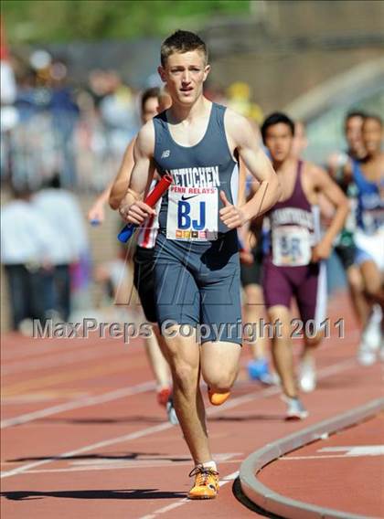 Thumbnail 1 in 117th Penn Relays (Boys Small School 4x800m Event 303) photogallery.