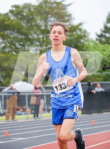 Thumbnail 2 in Bryan Bradley Viking Track Classic (1600m) photogallery.