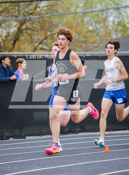Thumbnail 3 in Bryan Bradley Viking Track Classic (1600m) photogallery.