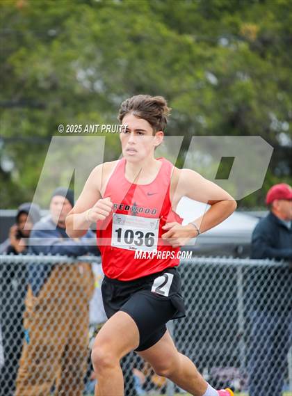 Thumbnail 3 in Bryan Bradley Viking Track Classic (1600m) photogallery.