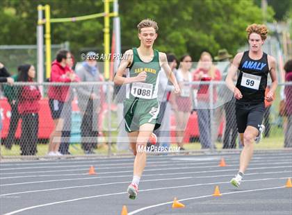 Thumbnail 2 in Bryan Bradley Viking Track Classic (1600m) photogallery.