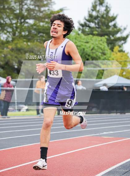 Thumbnail 3 in Bryan Bradley Viking Track Classic (1600m) photogallery.