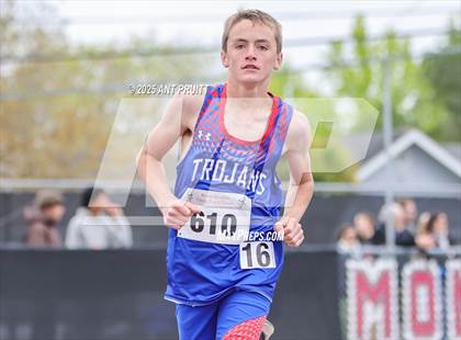 Thumbnail 3 in Bryan Bradley Viking Track Classic (1600m) photogallery.
