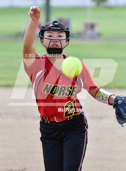 Thumbnail 3 in Northglenn @ Bear Creek photogallery.