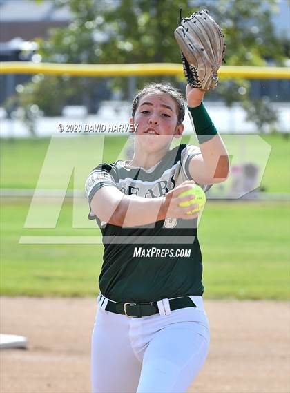 Thumbnail 3 in Northglenn @ Bear Creek photogallery.