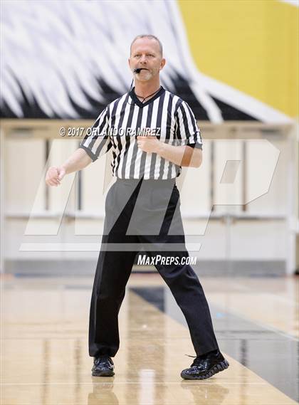 Thumbnail 3 in Maranatha Christian vs Preuss UCSD (Grossmont Winter Classic) photogallery.