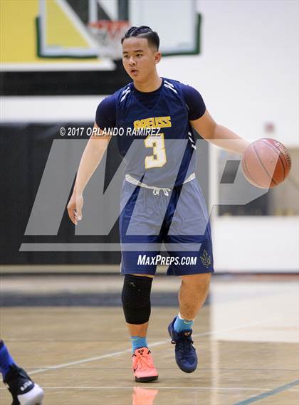Thumbnail 3 in Maranatha Christian vs Preuss UCSD (Grossmont Winter Classic) photogallery.