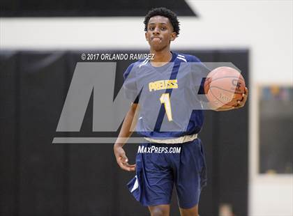 Thumbnail 1 in Maranatha Christian vs Preuss UCSD (Grossmont Winter Classic) photogallery.