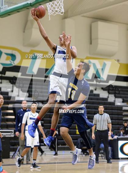 Thumbnail 2 in Maranatha Christian vs Preuss UCSD (Grossmont Winter Classic) photogallery.