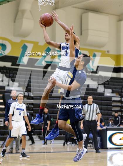 Thumbnail 1 in Maranatha Christian vs Preuss UCSD (Grossmont Winter Classic) photogallery.