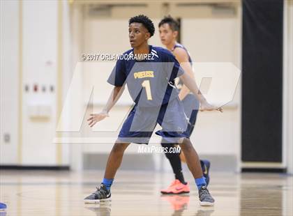 Thumbnail 1 in Maranatha Christian vs Preuss UCSD (Grossmont Winter Classic) photogallery.