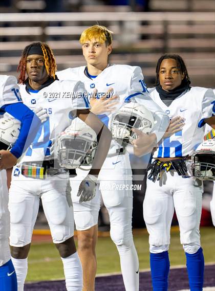 Thumbnail 2 in Midlothian vs Coronado (UIL 5A D1 Area Playoff)  photogallery.
