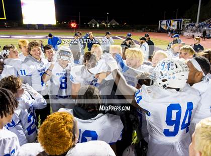 Thumbnail 2 in Midlothian vs Coronado (UIL 5A D1 Area Playoff)  photogallery.