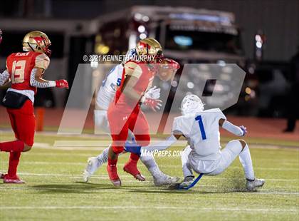 Thumbnail 1 in Midlothian vs Coronado (UIL 5A D1 Area Playoff)  photogallery.