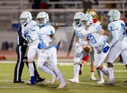 Thumbnail 3 in Midlothian vs Coronado (UIL 5A D1 Area Playoff)  photogallery.