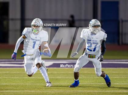 Thumbnail 2 in Midlothian vs Coronado (UIL 5A D1 Area Playoff)  photogallery.