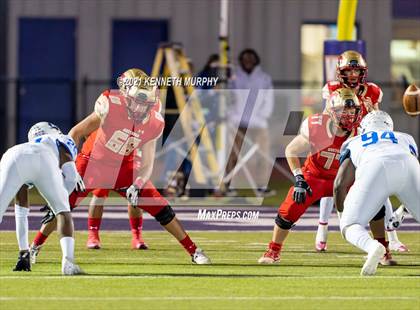 Thumbnail 3 in Midlothian vs Coronado (UIL 5A D1 Area Playoff)  photogallery.