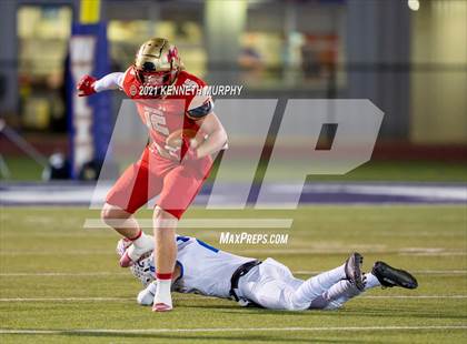 Thumbnail 1 in Midlothian vs Coronado (UIL 5A D1 Area Playoff)  photogallery.