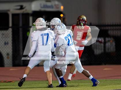Thumbnail 1 in Midlothian vs Coronado (UIL 5A D1 Area Playoff)  photogallery.