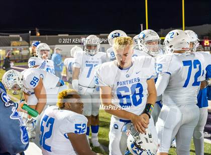 Thumbnail 1 in Midlothian vs Coronado (UIL 5A D1 Area Playoff)  photogallery.
