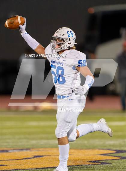 Thumbnail 3 in Midlothian vs Coronado (UIL 5A D1 Area Playoff)  photogallery.