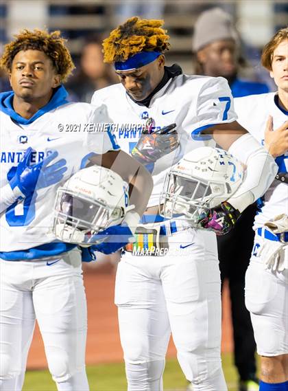 Thumbnail 2 in Midlothian vs Coronado (UIL 5A D1 Area Playoff)  photogallery.