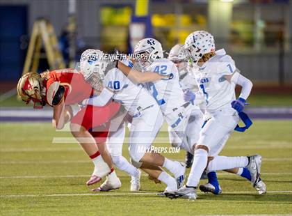 Thumbnail 3 in Midlothian vs Coronado (UIL 5A D1 Area Playoff)  photogallery.