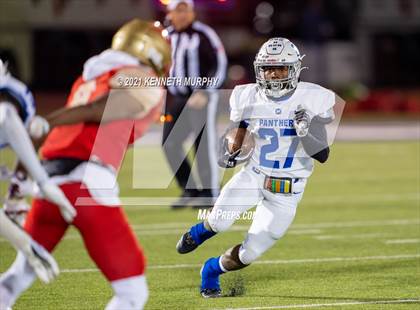 Thumbnail 2 in Midlothian vs Coronado (UIL 5A D1 Area Playoff)  photogallery.