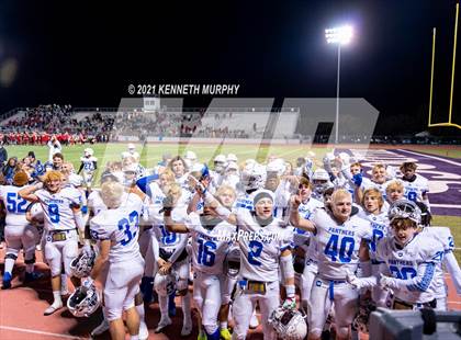 Thumbnail 3 in Midlothian vs Coronado (UIL 5A D1 Area Playoff)  photogallery.