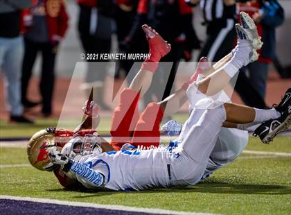 Thumbnail 1 in Midlothian vs Coronado (UIL 5A D1 Area Playoff)  photogallery.