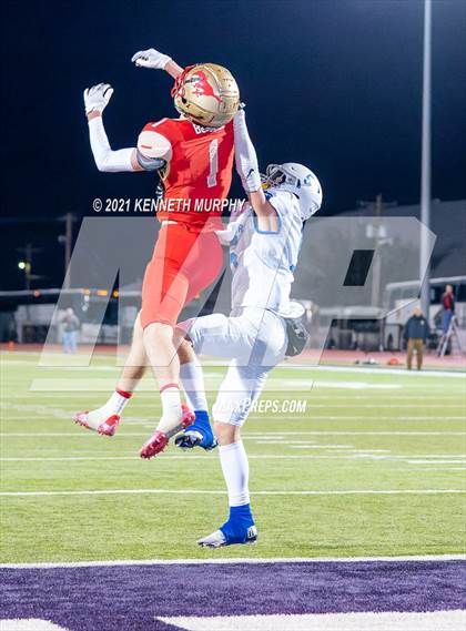 Thumbnail 3 in Midlothian vs Coronado (UIL 5A D1 Area Playoff)  photogallery.