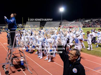 Thumbnail 2 in Midlothian vs Coronado (UIL 5A D1 Area Playoff)  photogallery.