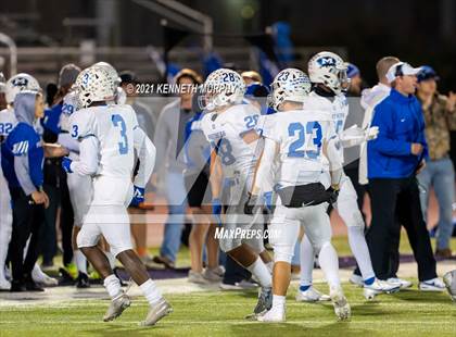 Thumbnail 1 in Midlothian vs Coronado (UIL 5A D1 Area Playoff)  photogallery.