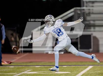 Thumbnail 2 in Midlothian vs Coronado (UIL 5A D1 Area Playoff)  photogallery.