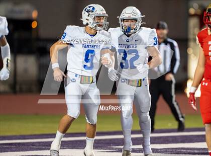 Thumbnail 2 in Midlothian vs Coronado (UIL 5A D1 Area Playoff)  photogallery.