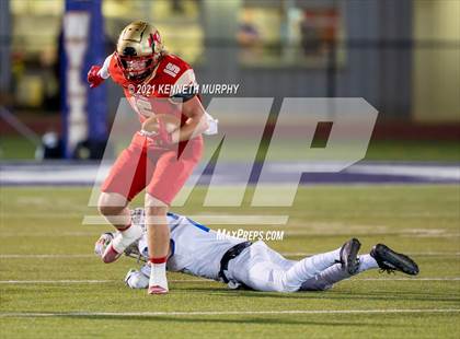 Thumbnail 2 in Midlothian vs Coronado (UIL 5A D1 Area Playoff)  photogallery.