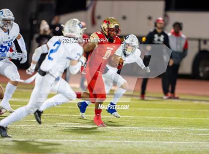 Thumbnail 1 in Midlothian vs Coronado (UIL 5A D1 Area Playoff)  photogallery.