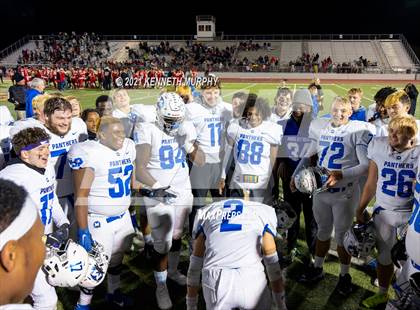 Thumbnail 2 in Midlothian vs Coronado (UIL 5A D1 Area Playoff)  photogallery.