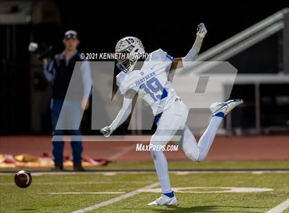 Thumbnail 3 in Midlothian vs Coronado (UIL 5A D1 Area Playoff)  photogallery.