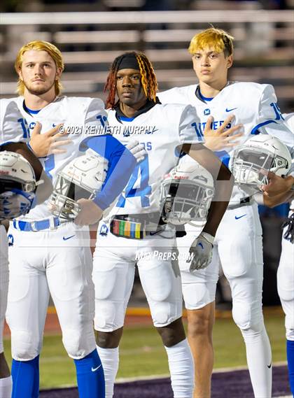 Thumbnail 3 in Midlothian vs Coronado (UIL 5A D1 Area Playoff)  photogallery.