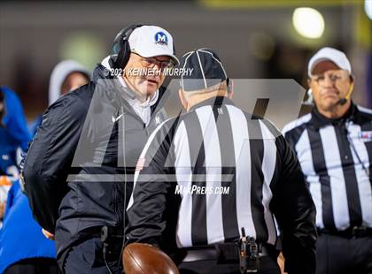 Thumbnail 1 in Midlothian vs Coronado (UIL 5A D1 Area Playoff)  photogallery.