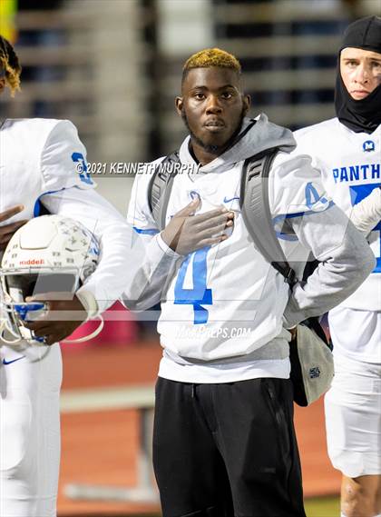 Thumbnail 1 in Midlothian vs Coronado (UIL 5A D1 Area Playoff)  photogallery.